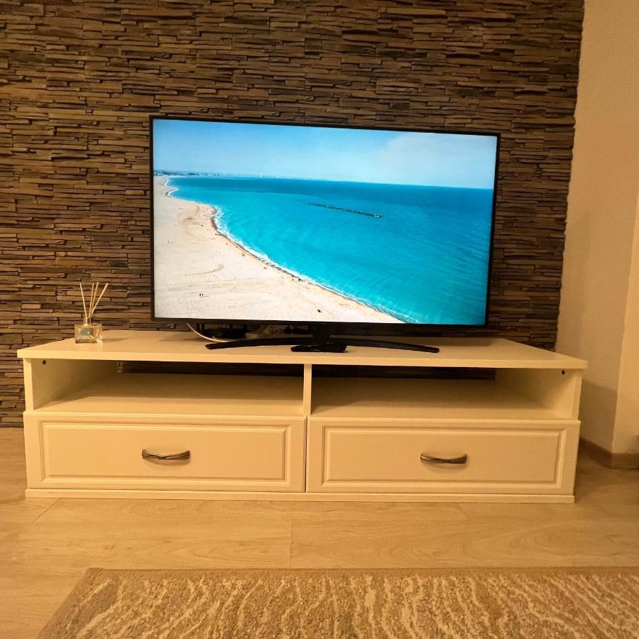 Eqinox Apartments Нэводари Экстерьер фото