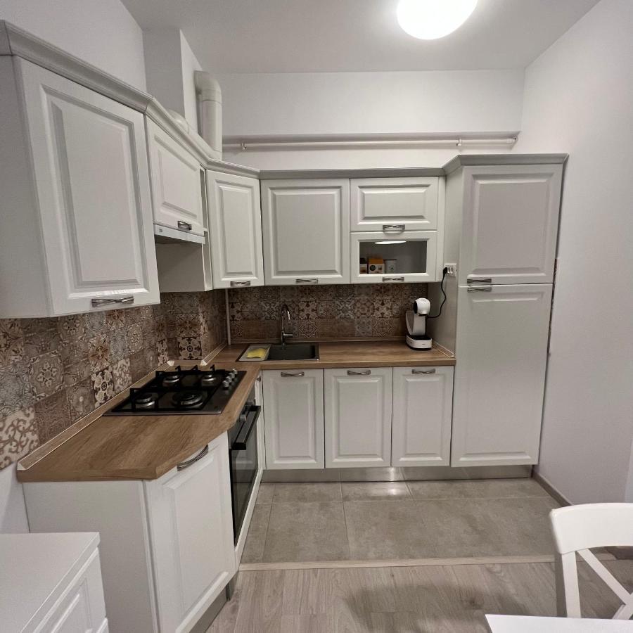 Eqinox Apartments Нэводари Экстерьер фото